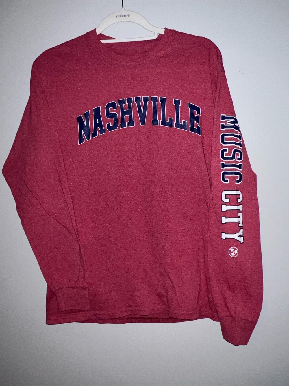 MV Sport Size Medium Nashville Music City Long Sleeve Red Tee